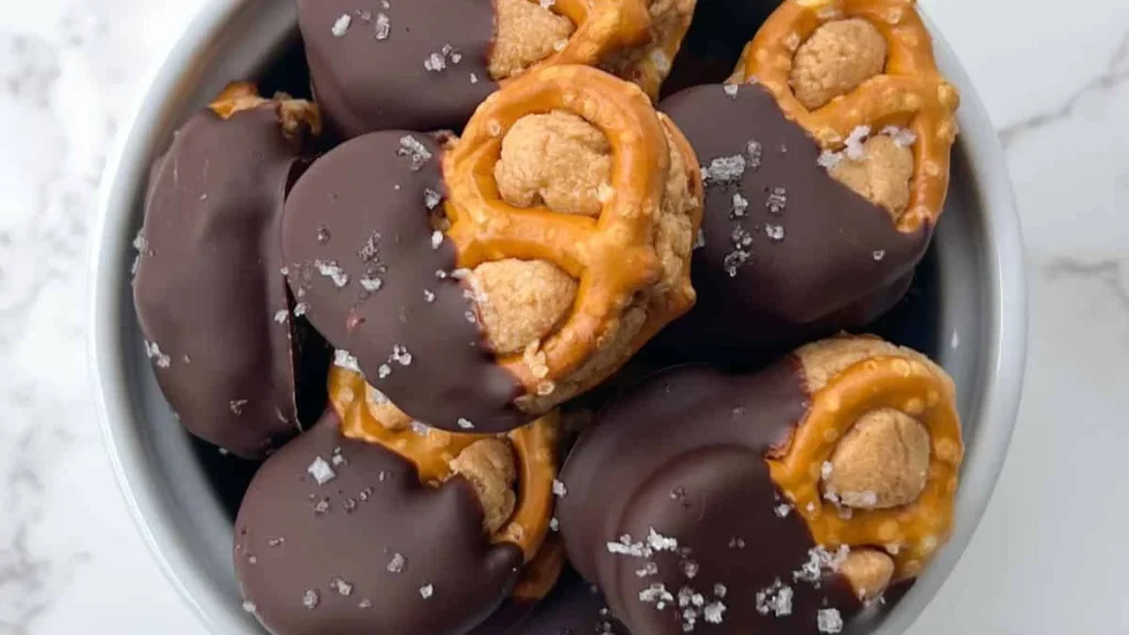 What Are Peanut Butter Pretzels, peanut butter pretzel snacks, peanut butter pretzel nuggets, salty and sweet snacks, healthy peanut butter snacks, peanut butter pretzel benefits, protein-rich snacks, peanut butter snack ideas, popular snacks 2024